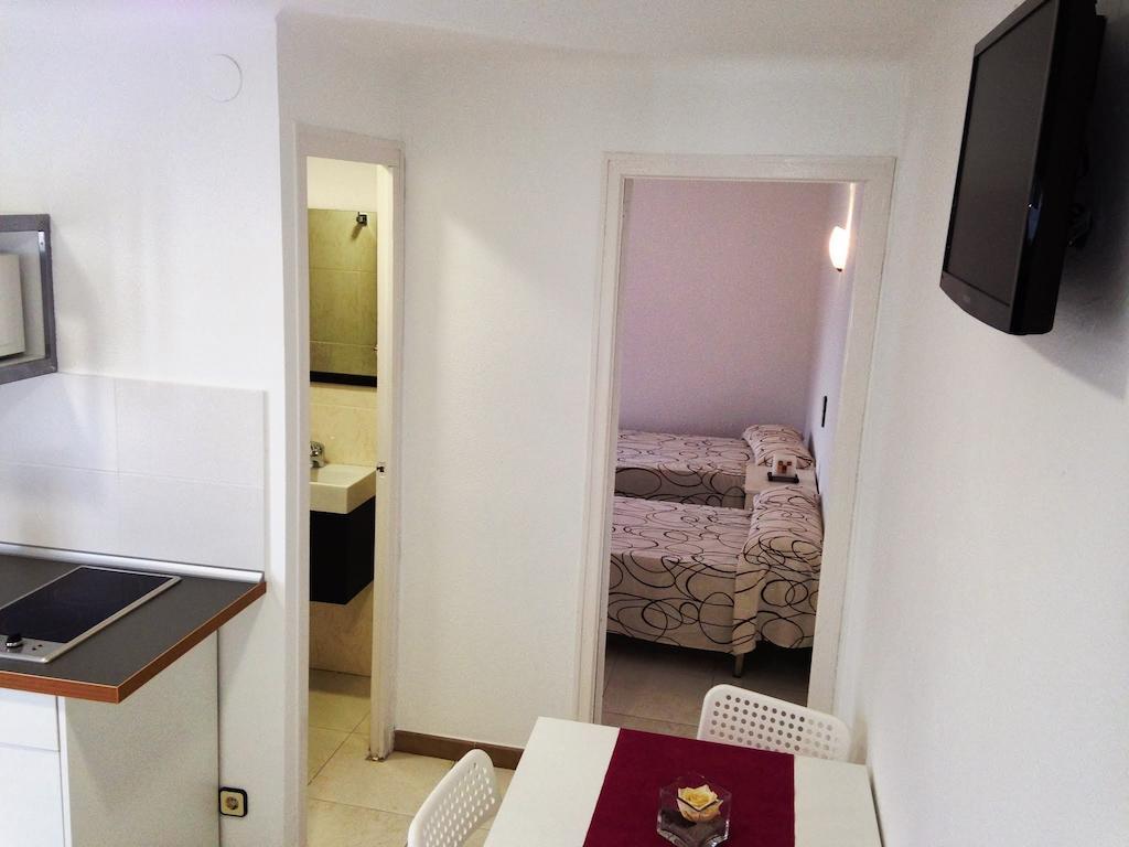 Apartamentos Ar Enjoy Bellavista Lloret de Mar Exterior photo